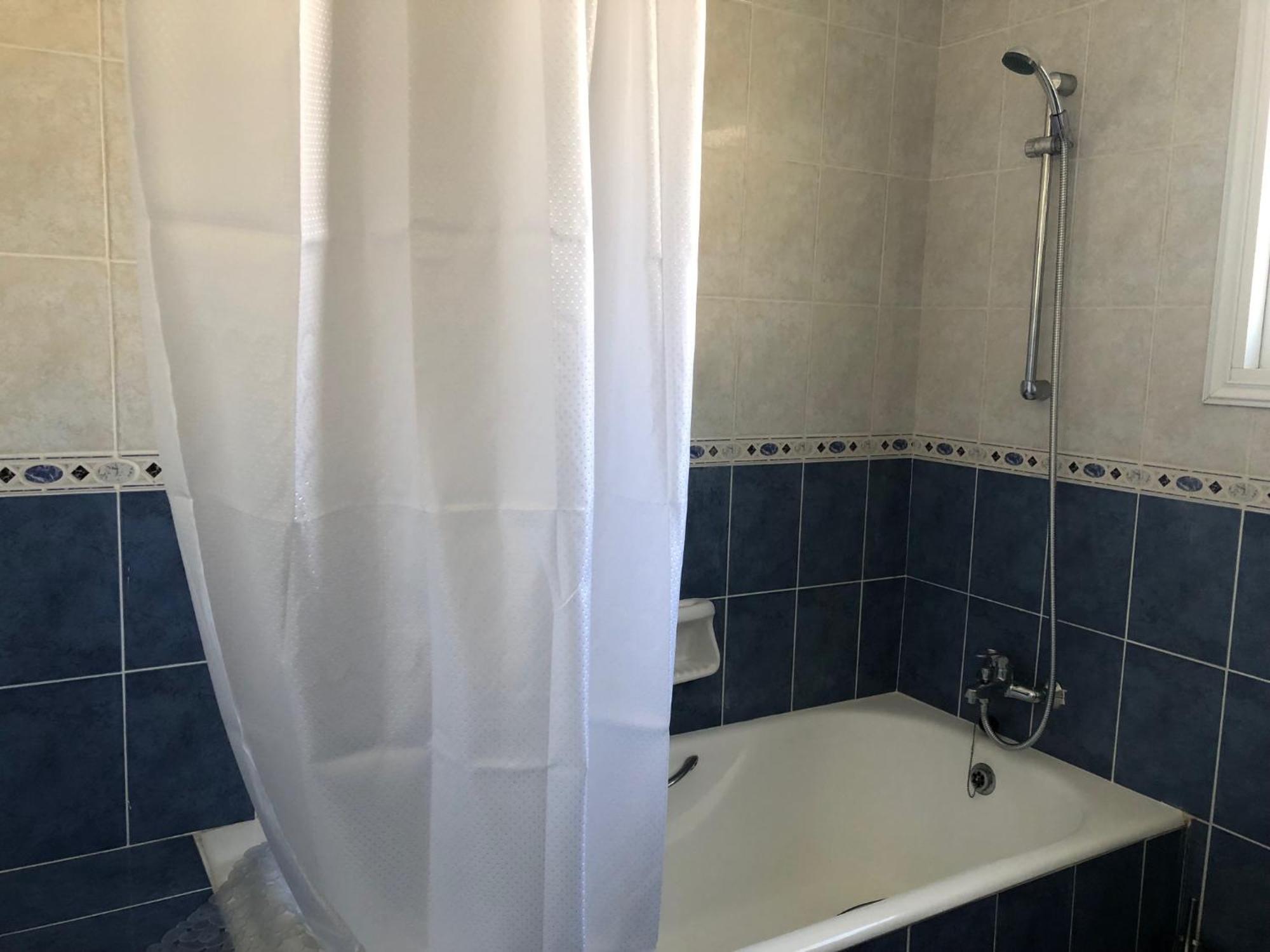 Kings Palace - Spacious 2-bed With Sea Views And Large Patio Appartement Paphos